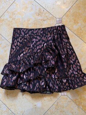 DO+BE Black Mini Skirt with Metallic Rose Accents